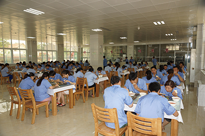 写友情的英语作文,工行信用卡取现限额,侧耳倾